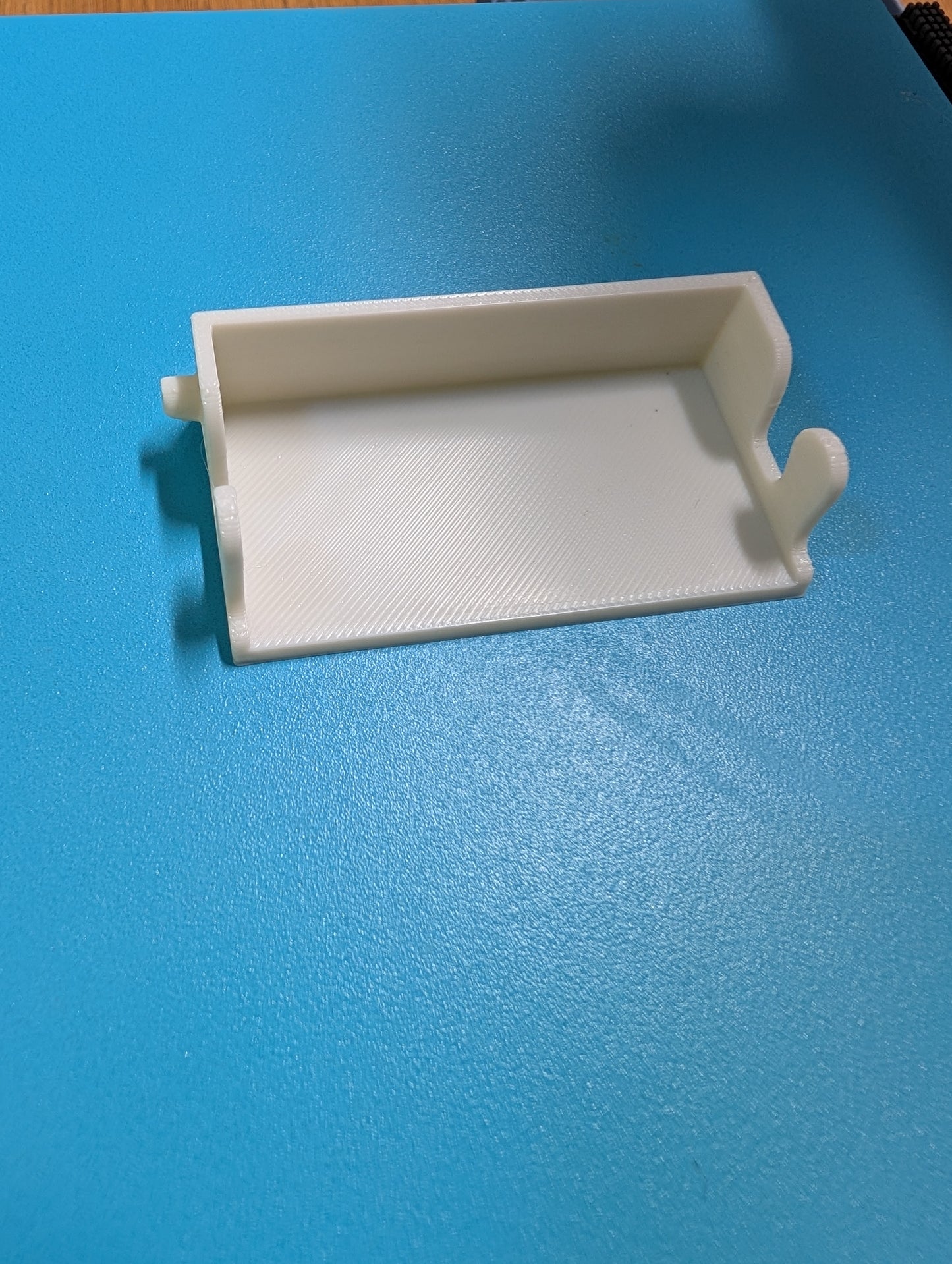 Cat Litter Box (rolling Type) Replacement Latch